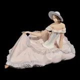 Nao by Lladrò, Grace, porcelain