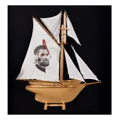 Abi Dionisio, Untitled, embroidery on cloth, mounted on wood