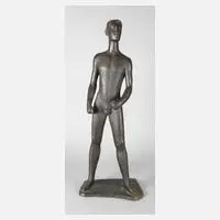 Alfred Thiele, großer stehender Herrenakt, 1956, Bronze