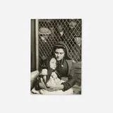 Lewis Hine, Ellis Island Madonna, gelatin silver print