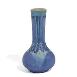 Henrietta Bailey for Newcomb College Pottery, earthenware bottle neck vase