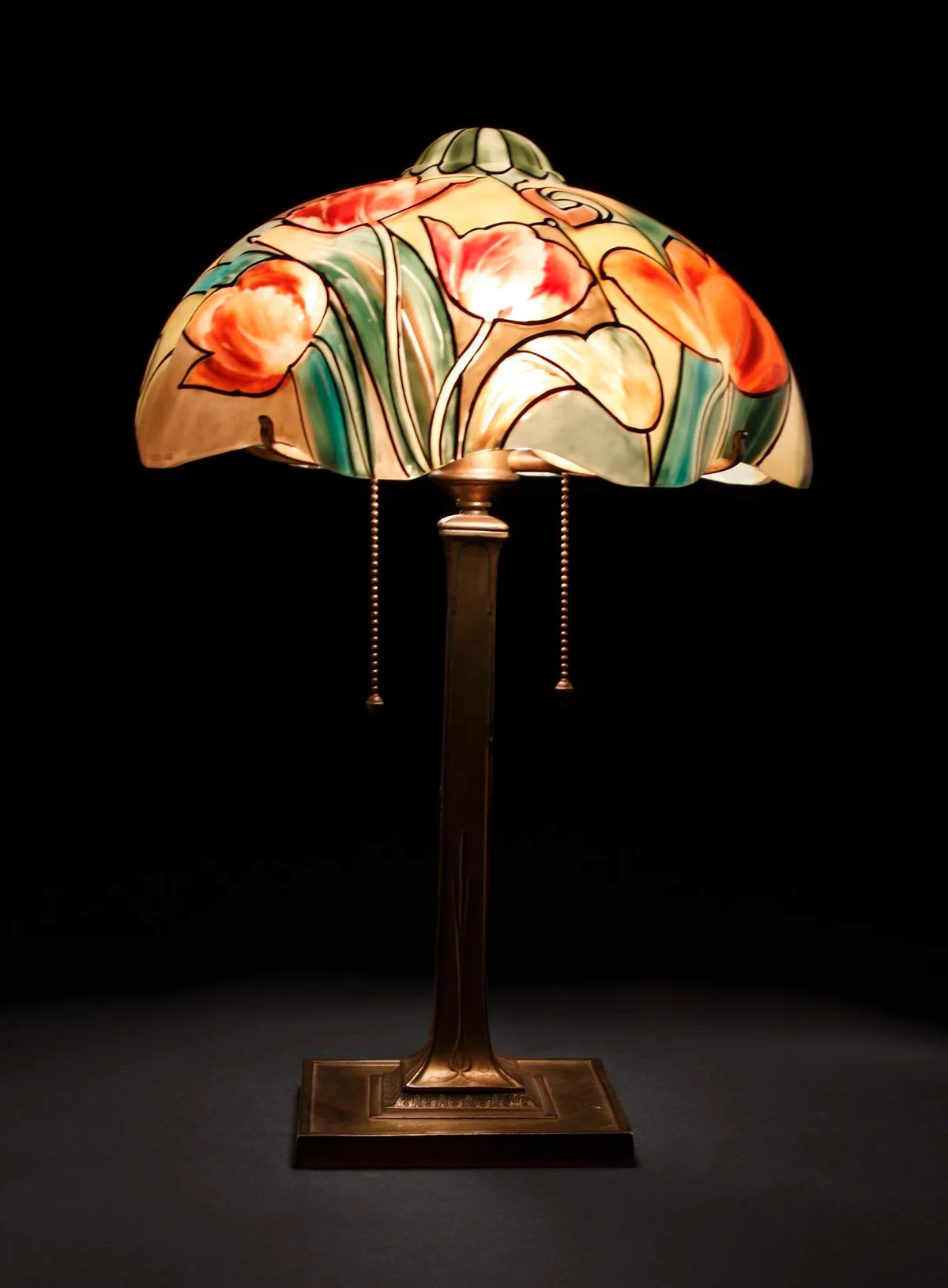 Reverse Painted Tulip Lamp by Pairpoint, sold Mar 2009