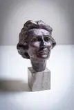 Garry Trimble, Bust Of A Woman
