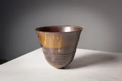 Vase by Sonja Landweer, offered Nov 2023