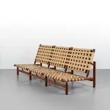 Ilmari Tapiovaara, A sofa