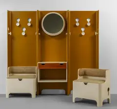 Un appendiabiti da ingresso by Carlo De Carli, 1960s, Compensato curvato laccato, legno laccato,, sold Apr 2024