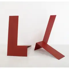 Untitled by Franz Weissmann, Escultura em alumínio pintado, offered Nov 2024