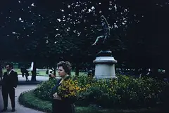 Joel Meyerowitz, Paris, France 1967, 1967, photograph