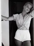 Karl-Heinz Vogelmann, Romy Schneider in shorts, 1958, photograph