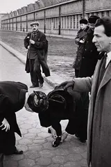 Erich Lessing, Zhou Enlai visits the car factory in Żerań, Poland 1957, 1957, photograph