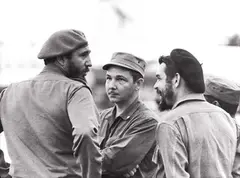 Osvaldo Salas, Tres hermanos' (Fidel Castro, Raúl Castro, Che Guevara), Cuba 1963, 1963, photograph