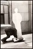 Burk Uzzle, Outside of Tiffany's, New York City 1981, 1981, photograph