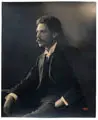 Gottfried Wolfsgruber, Porträtfotografie Alfred Reucker, 1900, Silbergelatineabzug