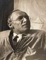 Bildnis Georg Gelbke im Atelier, Blick nach oben. Wohl um 1926 by Franz Fiedler, Silbergelatineabzug auf Barytpapier, offered Jun 2025