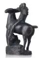 Klaus Schwabe, Reiterpose, 1987, Bronze, gegossen, schwarzbraun patiniert