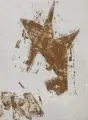 Hermann Glöckner, Zwei braune Formen, aus spitzwinkligen Dreiecken, 1966, Farbschablonendruck und Graphitzeichnung auf gräulichem Maschinenbütten