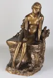 Antiek Frans bronzen beeld, Dame op rotsblok