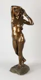 Antiek koper-overlay figuur, Naakte dame