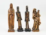 4x diverse figuren, 26 - 32 cm., Onder meer; 2x religieus (hout), 2x kamelen benen figuren