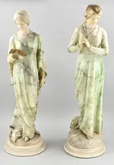 2x Antiek beeld, 83 - 87 cm., Twee grote, antiek marmeren figuren