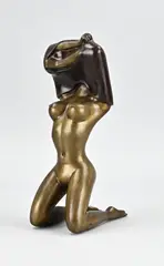 Erotisch bronzen beeld, Naakt