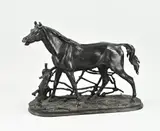 Pierre-Jules Mêne, Paard, Brons gegoten paard bij hek