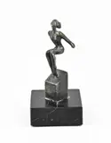 Klein bronzen figuur, Dame