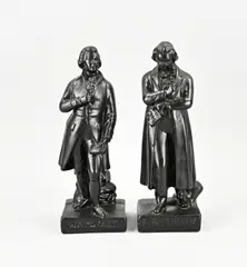 2x Beeld, Mozart + Beethoven, Twee figuren van terracotta
