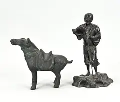 2x Beeld, Paard + Man met wandelstok