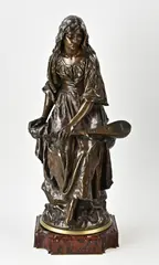 Frans bronzen beeld, Vrouw met mandoline, Zeer groot 19e eeuws Frans bronzen figuur om marmeren sokkel