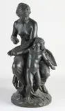 19e Eeuws gesigneerd bronzen figuur, Naakte dame met Amor, 1891