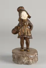 Meisje met mand by G. Bailly, Antiek Frans bronzen figuur met marmeren basement, offered Oct 2020
