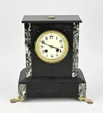 Franse pendule, 1880, Antiek Franse marmeren Louis Philippe pendule met acht daags uurwerk, halfuur-slag