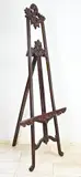 H 220 cm. by Zeer grote mahoniehouten schildersezel in rococo-stijl, offered Apr 2025