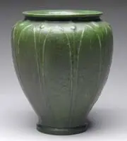 Grueby, Bulbous Green Matte Bulbous Vase with Tooled Leaf and Bud Design
