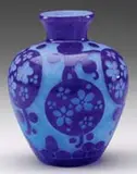 Le Verre Français, Cameo Vase