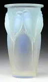 Ceylan Vase by René Lalique, offered Jun 2015