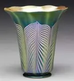 Quezal, Platinum Feather Decorated Shade