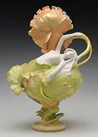 Amphora, Femme Fleur Figural Vase