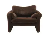 MARALUNGA ARMCHAIR FOR CASSINA by Vico Magistretti, Chocolate brown velvet fabric upholstery with black plastic fittings. Adjustable headrest, sold Nov 2023
