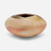 David Shaner, Pillow Pot, c. 1990, wood-fired stoneware