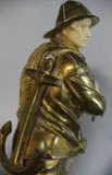 Georges Omerth, Pescador, escultura de bronce dorado con rostro y manos de marfil