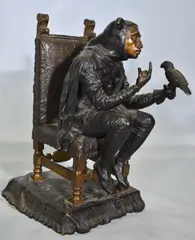 Franz Rosse, Bufon Sentado Con Papagayo En Su Mano, escultura de bronce patinado y dorado