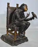 Franz Rosse, Bufon Sentado Con Papagayo En Su Mano, escultura de bronce patinado y dorado