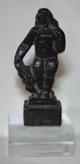 Pablo Curatella Manes, Desnudo Femenino, escultura de bronce patinado