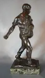 Rudolf Kaesbach, Sembrador, escultura de bronce patinado