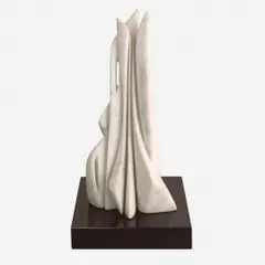 Untitled by Pablo Atchugarry, Escultura em mármore de carrara, offered Apr 2018
