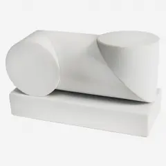 Untitled by Sergio Camargo, Escultura em mármore, offered May 2015