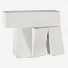 Untitled by Sergio Camargo, Escultura em mármore, offered Nov 2014