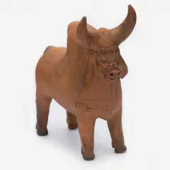 Boi by Mestre Vitalino, Escultura em cerâmica, offered Feb 2014